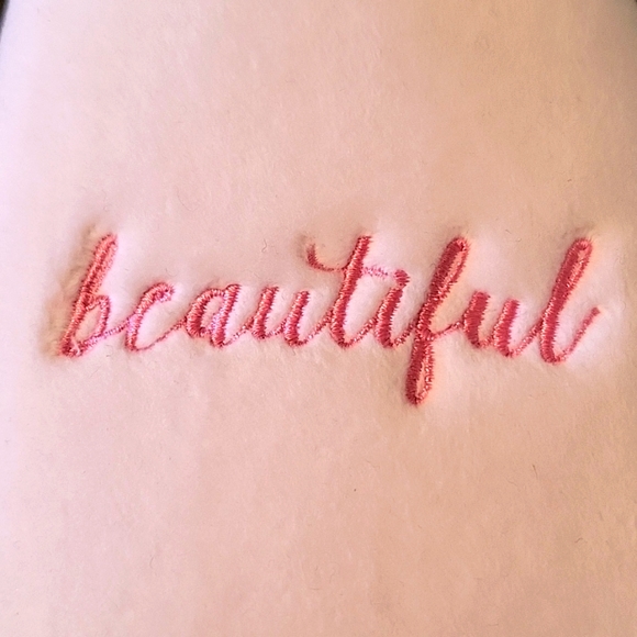 NEW Hello Beautiful Slippers! L/XL Ready to gift/store in pink tulle bag! - Picture 5 of 11